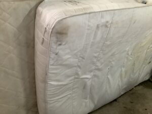 広島県三原市で引き取り回収から処分までしたマットレス