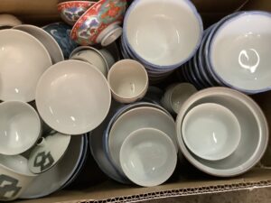 広島県竹原市で引き取り回収から処分までした食器