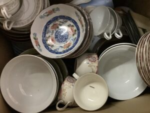 広島県竹原市で引き取り回収から処分までした食器
