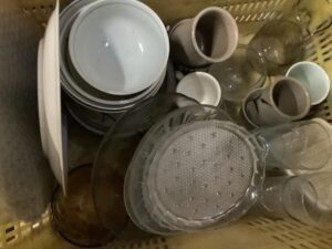 世羅郡世羅町で引き取り回収から処分までした食器