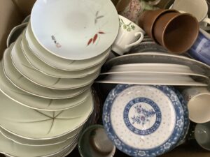 広島県府中市で引き取り回収から処分までした食器